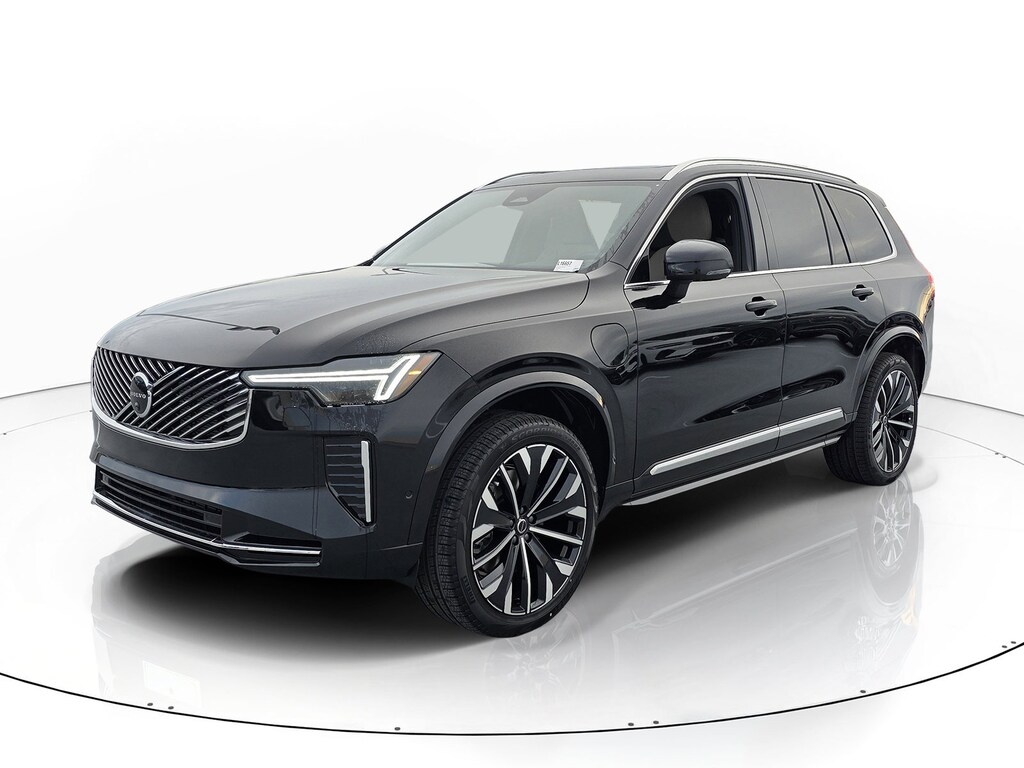 New 2027 Volvo XC90 plug-in hybrid T8 Plus 7-Seater SUV