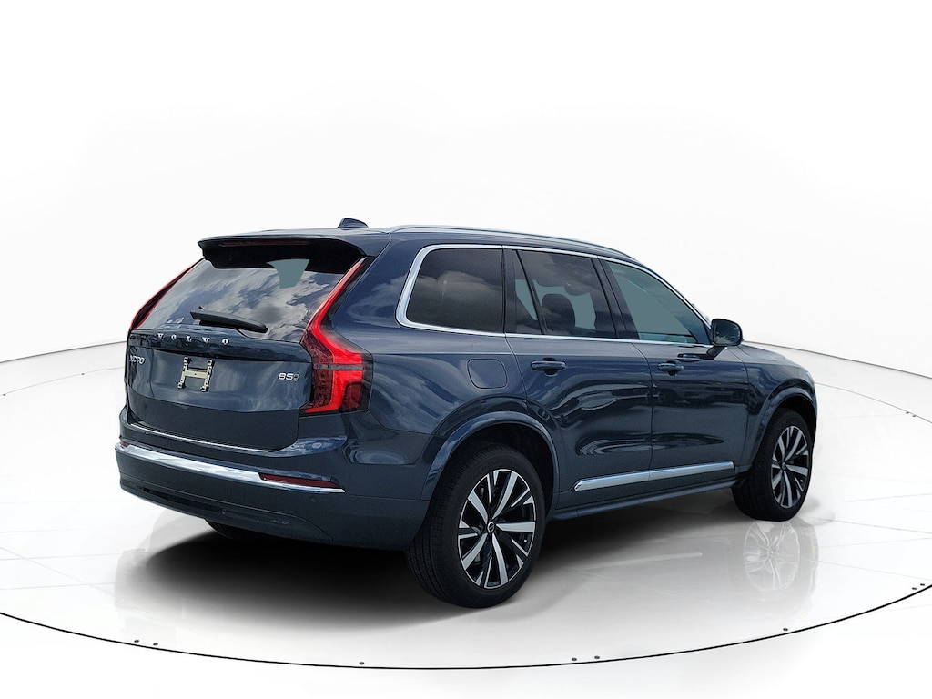 New 2027 Volvo XC90 B5 Core SUV