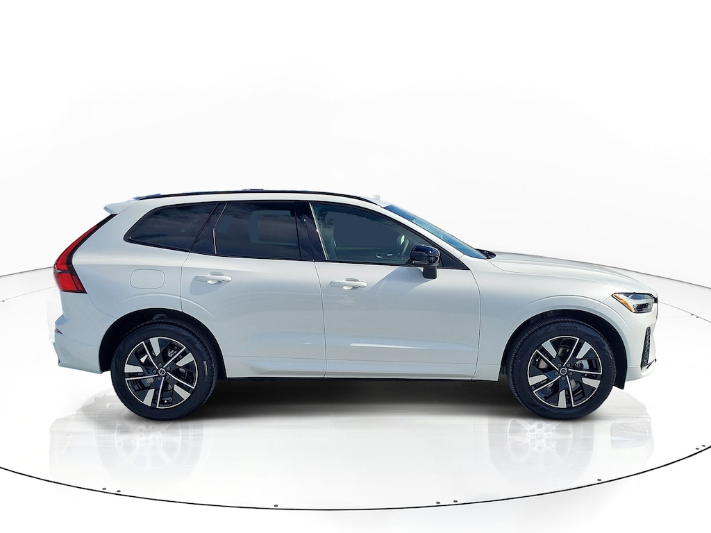 New 2027 Volvo XC60 B5 Core SUV