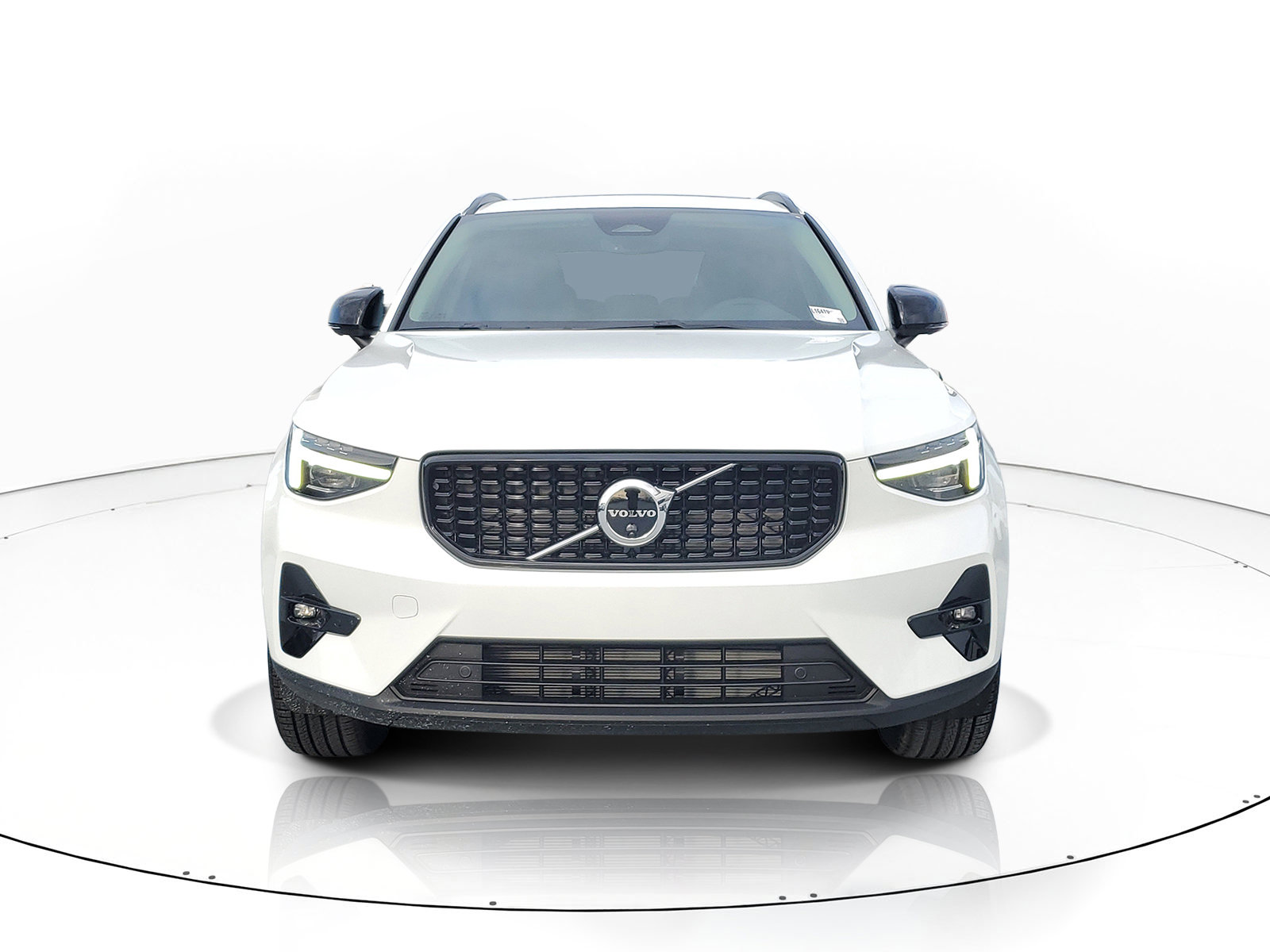 New 2026 Volvo XC40 B5 Plus SUV