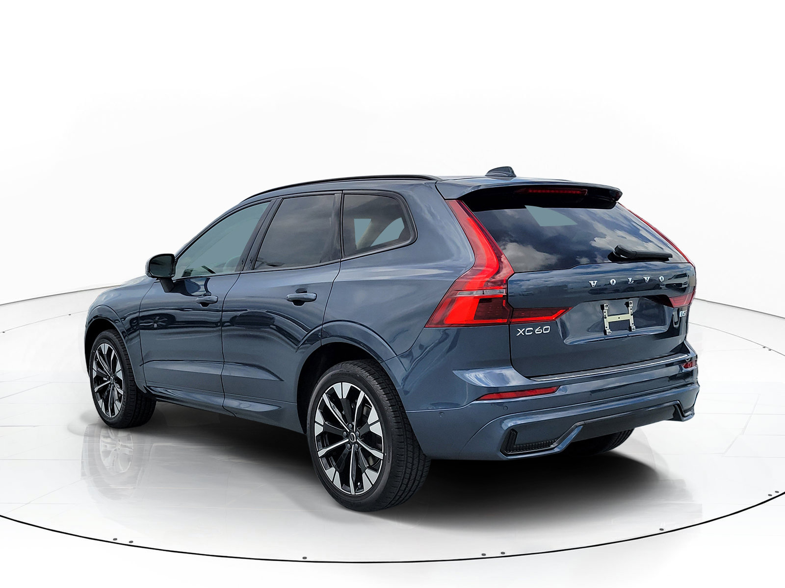 New 2027 Volvo XC60 Plus SUV