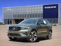 2026 Volvo XC40 B5 Plus SUV