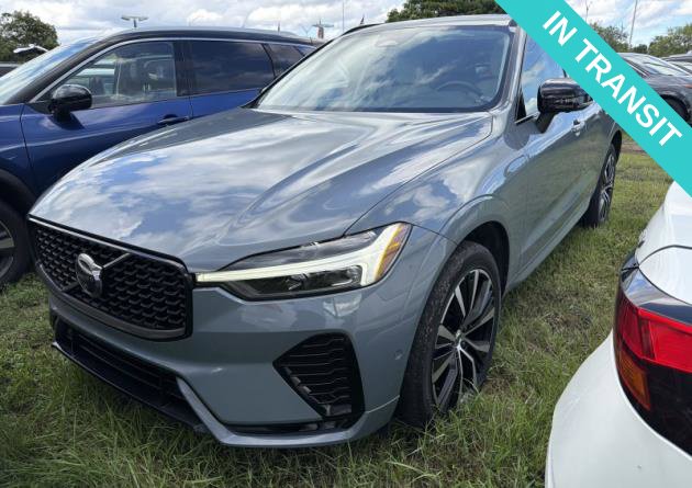 2024 Volvo XC60 B5 Plus Dark Theme SUV