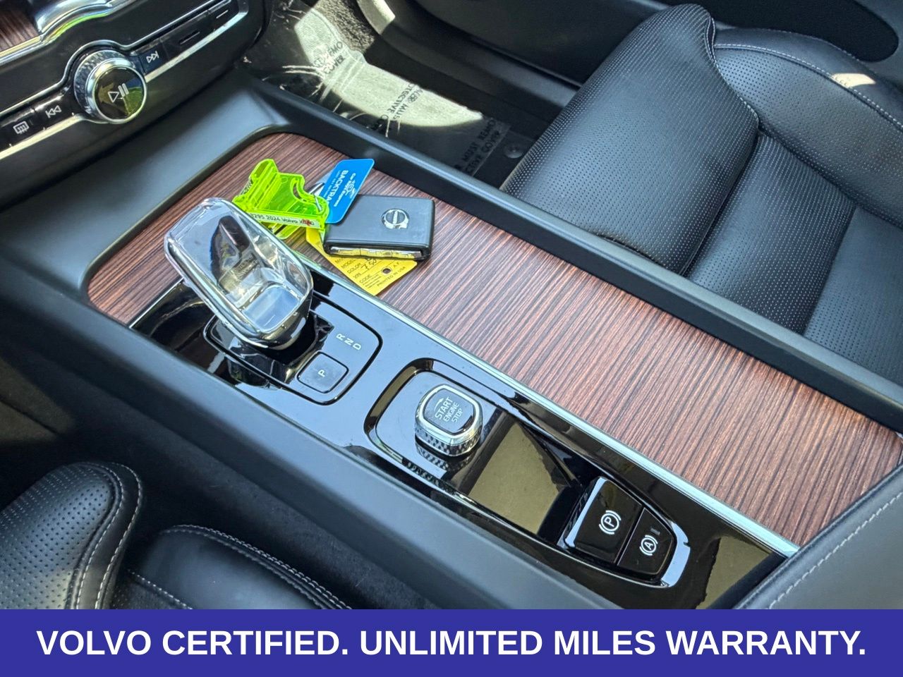 2024 Volvo XC60 Ultimate - Photo 22