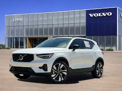 2026 Volvo XC40 B5 Plus SUV