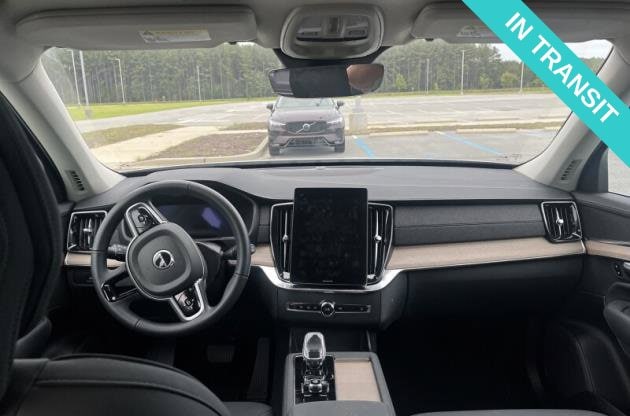 2025 Volvo XC90 4