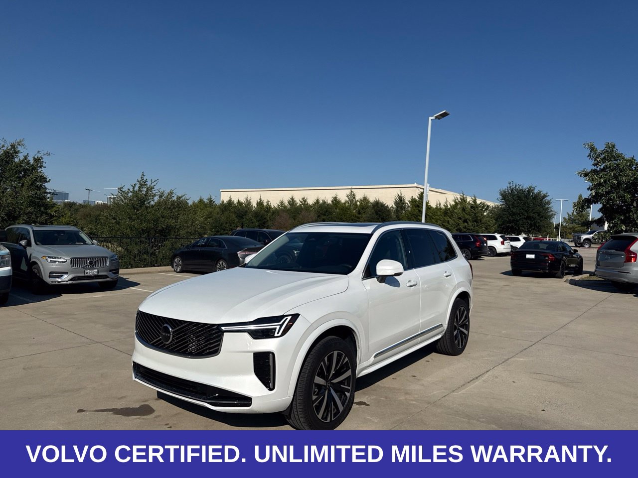 2025 Volvo XC90 B5 AWD SUV