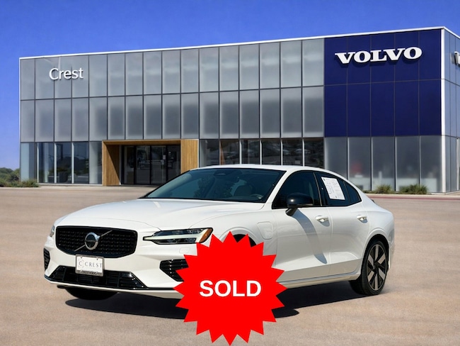 2024 Volvo S60 Recharge Plug-In Hybrid T8 Plus Dark Theme Sedan