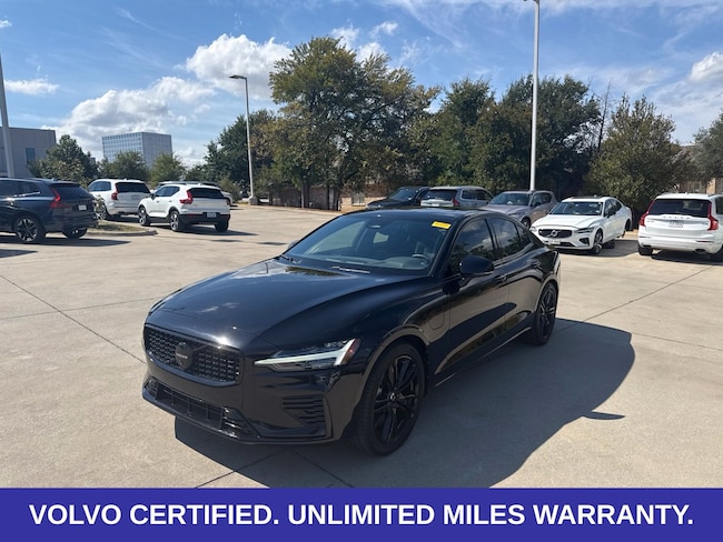 2024 Volvo S60 Recharge Plug-In Hybrid T8 Plus Black Edition Sedan
