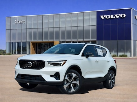 2026 Volvo XC40 B4 Plus SUV