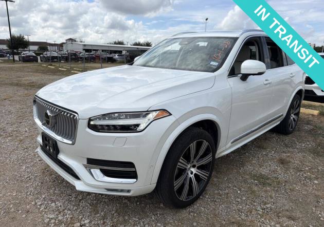 2024 Volvo XC90 B5 Plus SUV