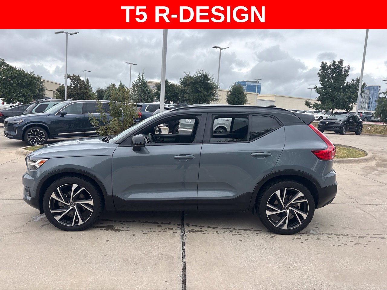 Used 2021 Volvo XC40 R-Design SUV