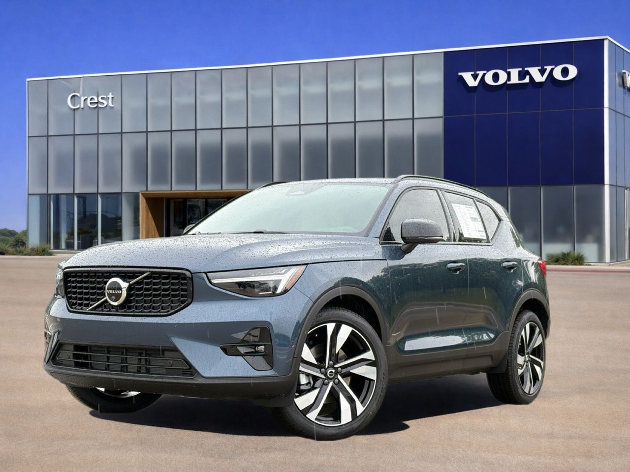 2026 Volvo XC40 B5 Ultra SUV