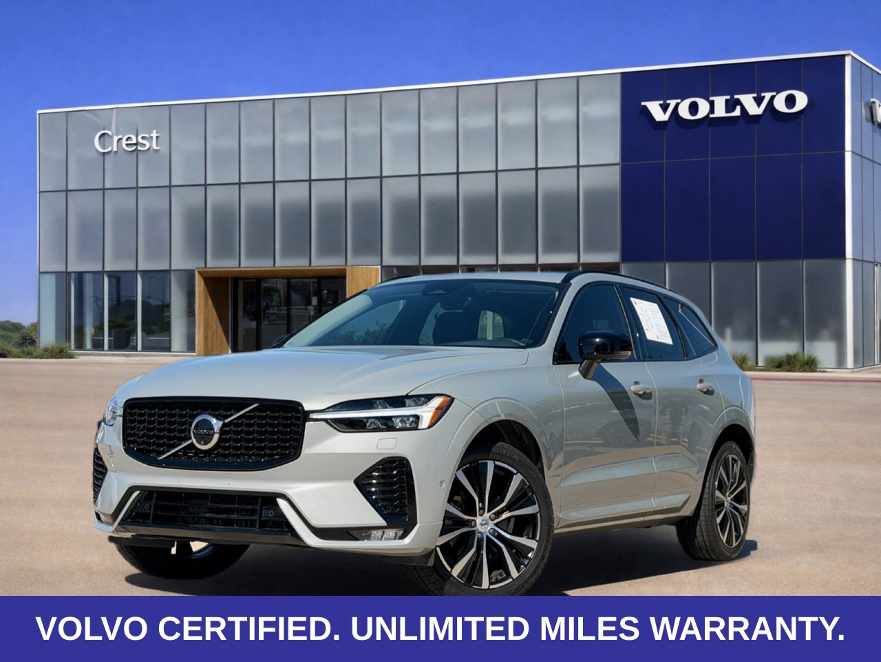 2024 Volvo XC60 B5 Plus Dark Theme SUV