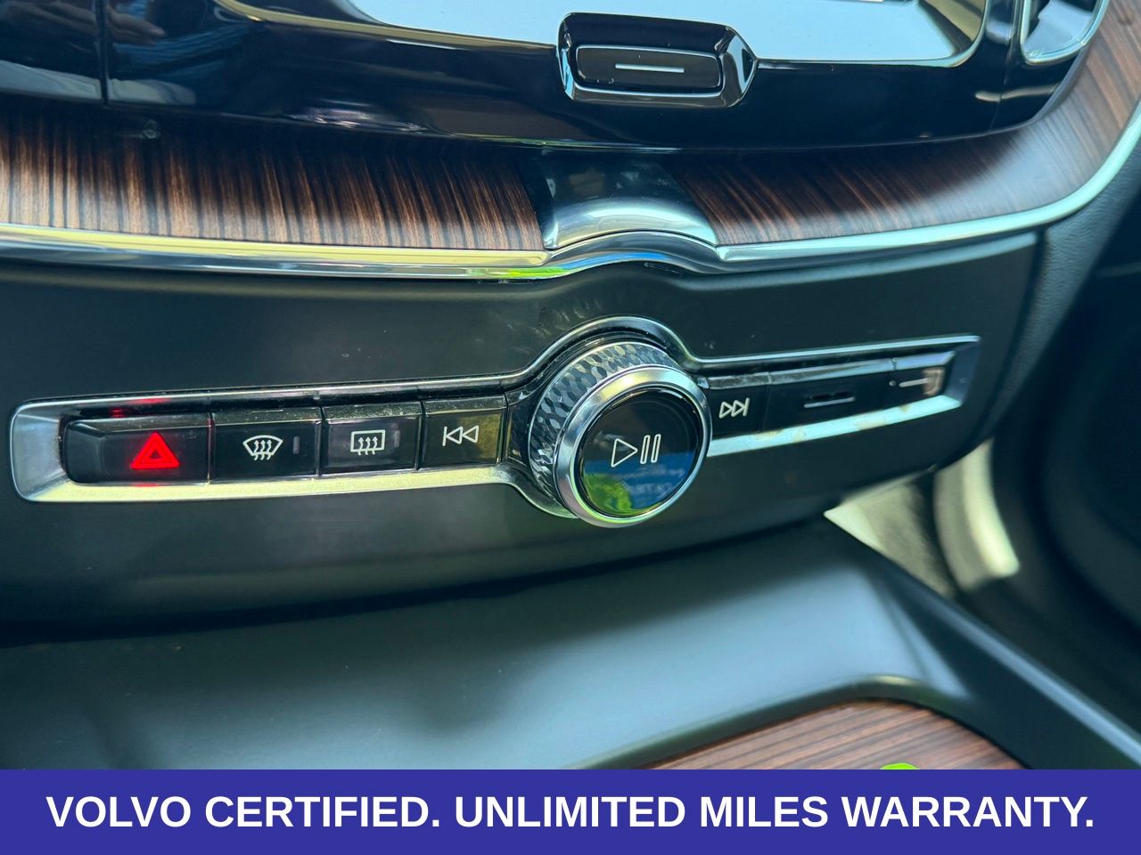 2024 Volvo XC60 Ultimate - Photo 24
