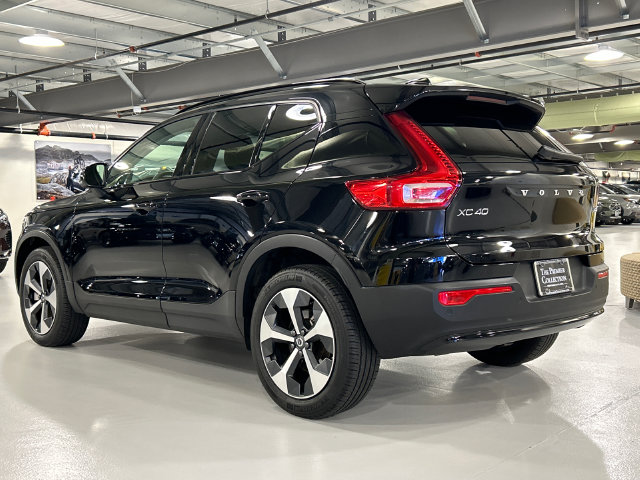 Used 2023 Volvo XC40 B5 Plus Dark Theme SUV