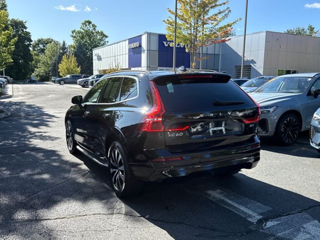 Certified 2023 Volvo XC60 B5 Core SUV