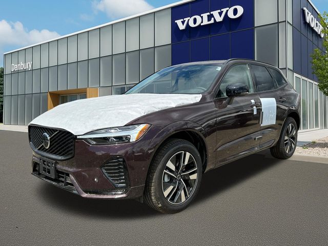 2026 Volvo XC60 Plus