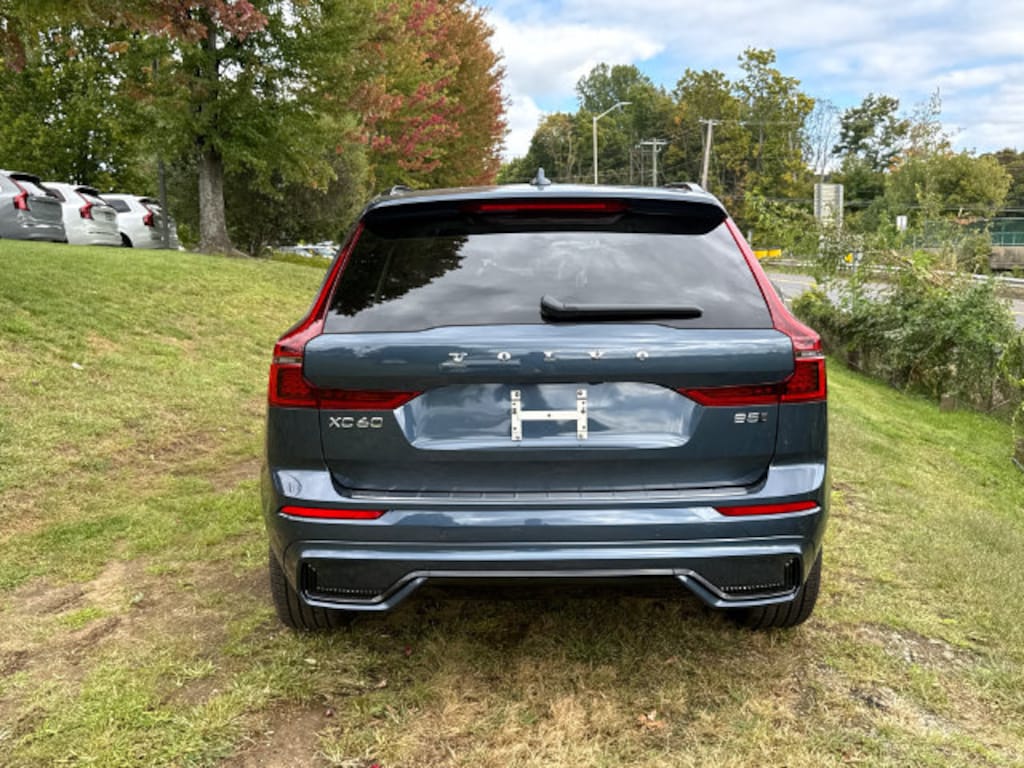 New 2027 Volvo XC60 B5 Ultra SUV