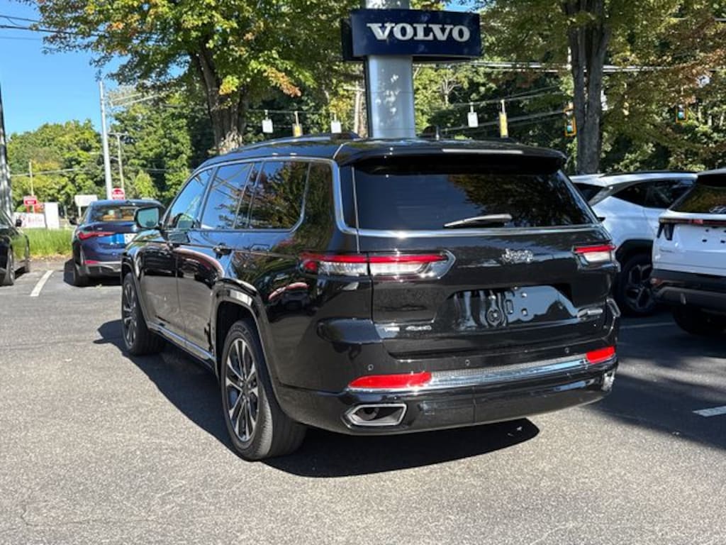 Used 2021 Jeep Grand Cherokee L Overland SUV