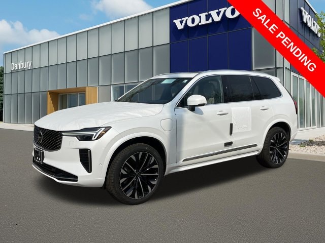 2026 Volvo XC90 Plug-In Hybrid