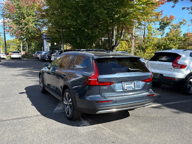 Certified 2025 Volvo V60 Cross Country B5 Plus Wagon