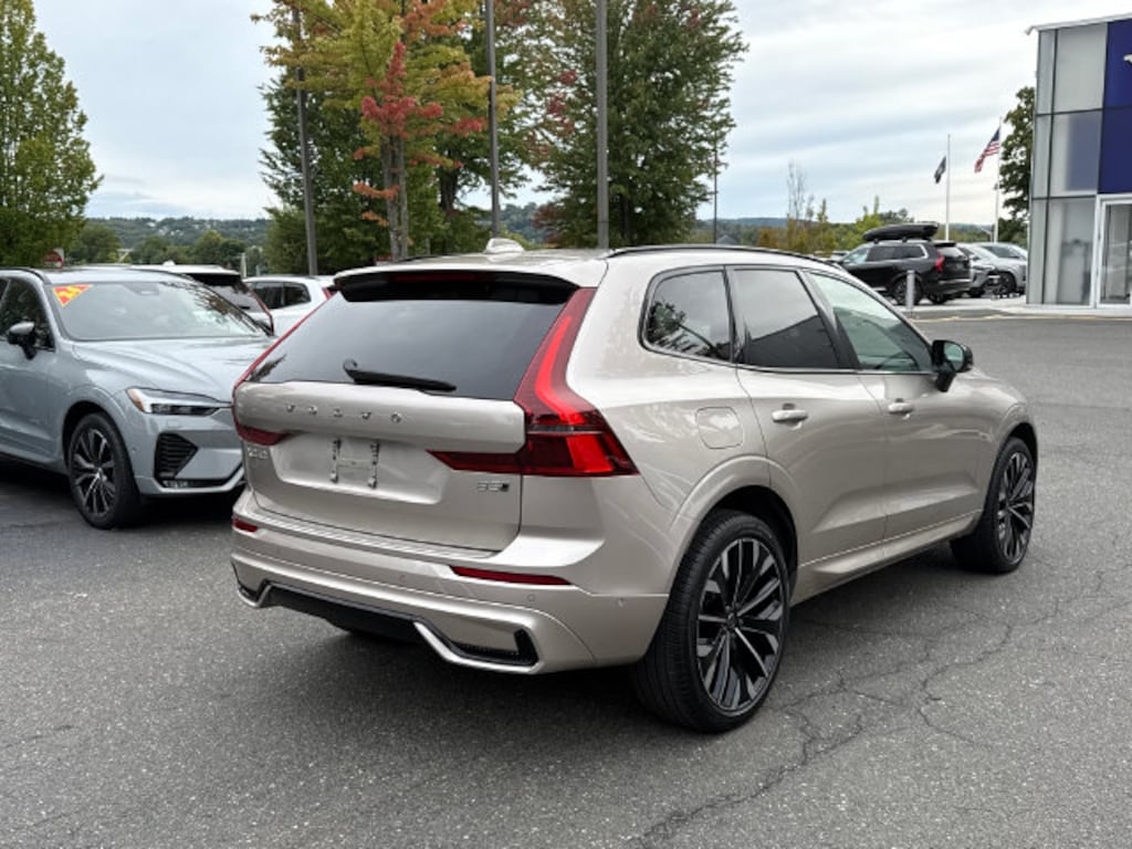 Certified 2026 Volvo XC60 B5 Ultra SUV