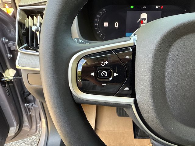 2026 Volvo XC90 Ultra - Photo 11