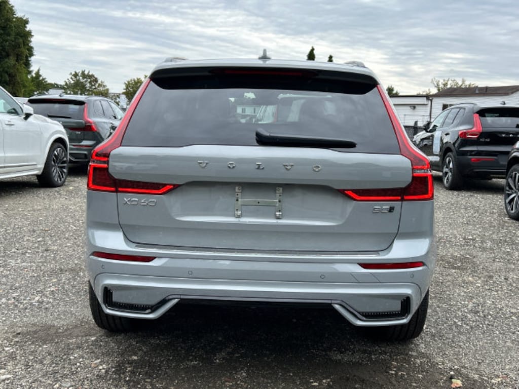 New 2027 Volvo XC60 Plus SUV
