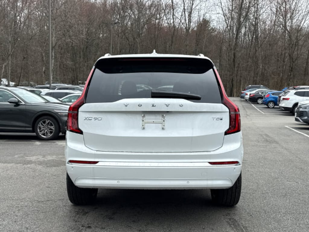 New 2026 Volvo XC90 plug-in hybrid T8 Ultra 7-Seater SUV