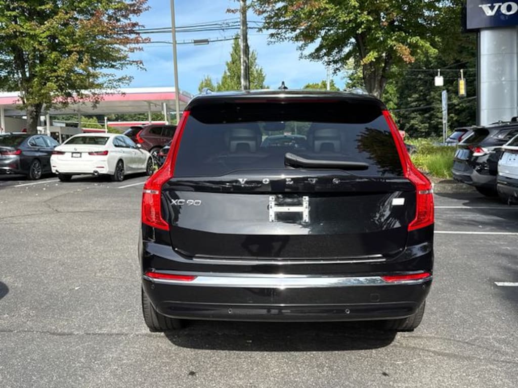 Certified 2024 Volvo XC90 Recharge Plug-In Hybrid T8 Plus Bright Theme 7 Passenger SUV