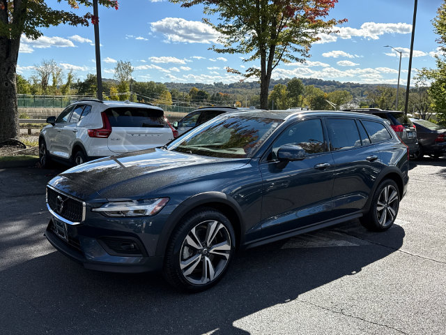Certified 2025 Volvo V60 Cross Country B5 Plus Wagon