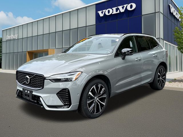 2024 Volvo XC60 B5 Plus Dark Theme SUV