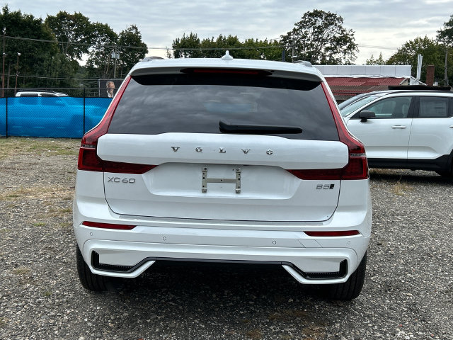 New 2027 Volvo XC60 B5 Core SUV