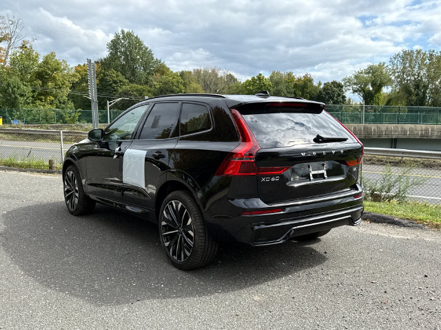 New 2027 Volvo XC60 B5 Ultra SUV