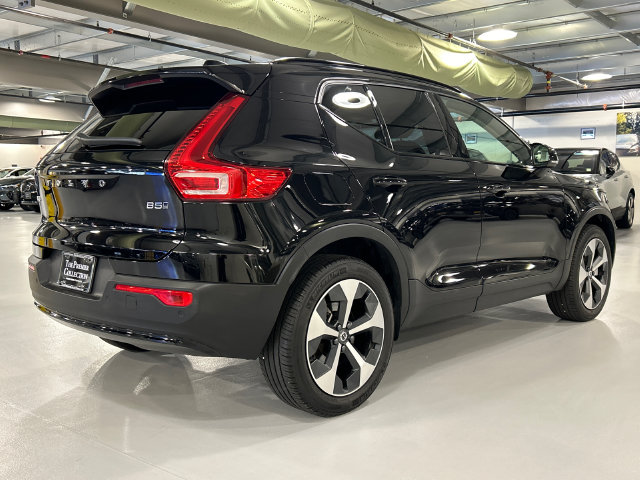 Used 2023 Volvo XC40 B5 Plus Dark Theme SUV