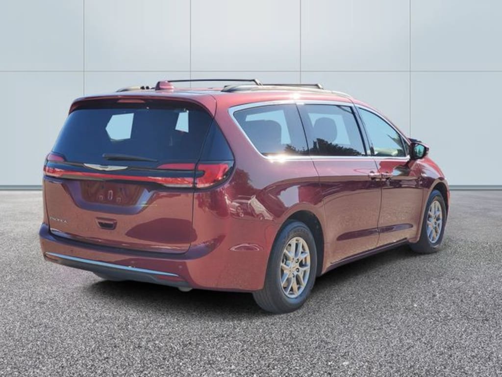 Used 2021 Chrysler Pacifica Touring Van Passenger Van