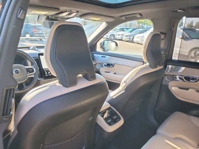 2026 Volvo XC90 Ultra - Photo 27