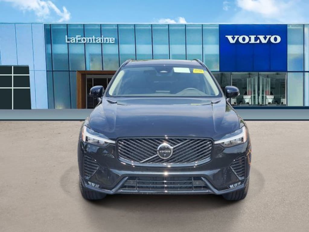 New 2026 Volvo XC60 B5 Plus SUV