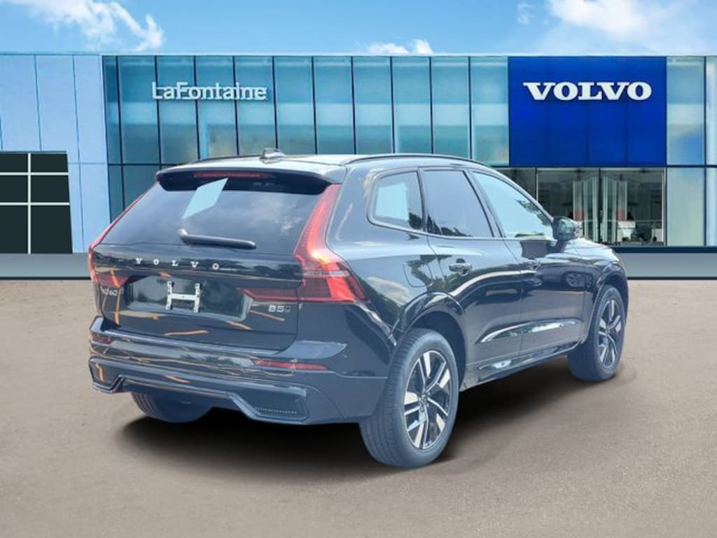 New 2026 Volvo XC60 B5 Plus SUV