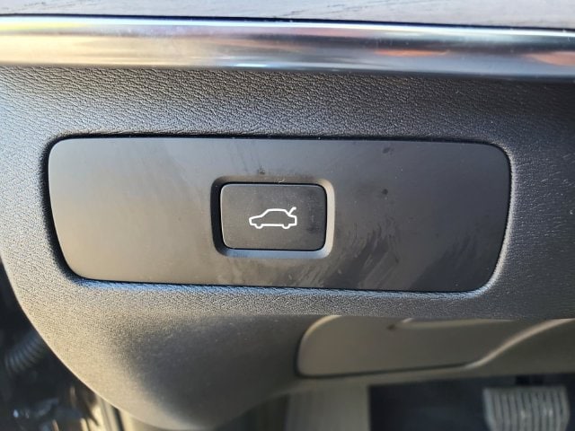 2026 Volvo XC90 Ultra - Photo 18