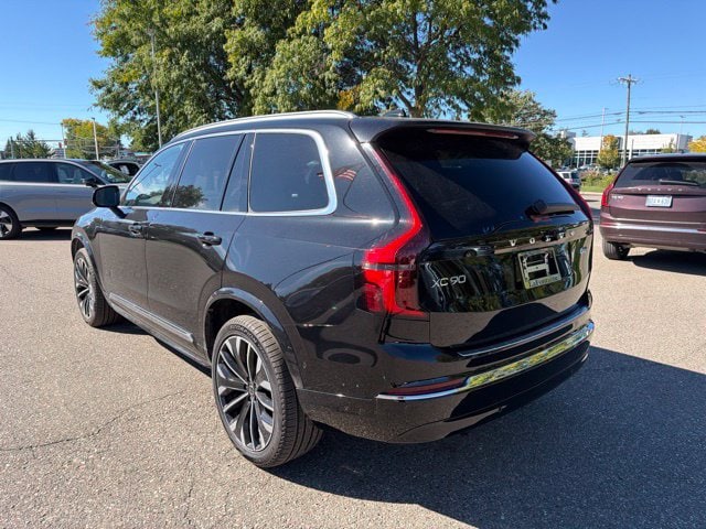 2026 Volvo XC90 Plus - Photo 6