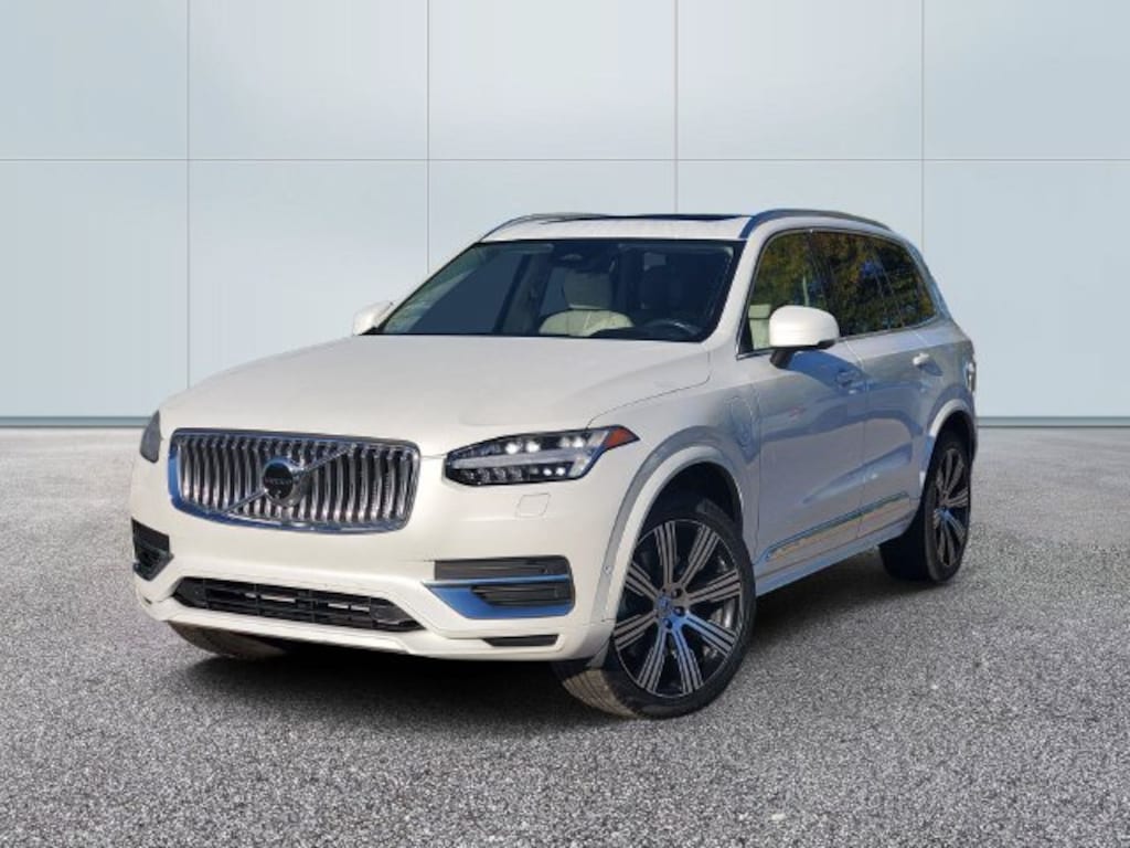 Certified 2024 Volvo XC90 Recharge Plug-In Hybrid Ultimate SUV