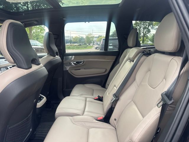 2026 Volvo XC90 Ultra - Photo 12