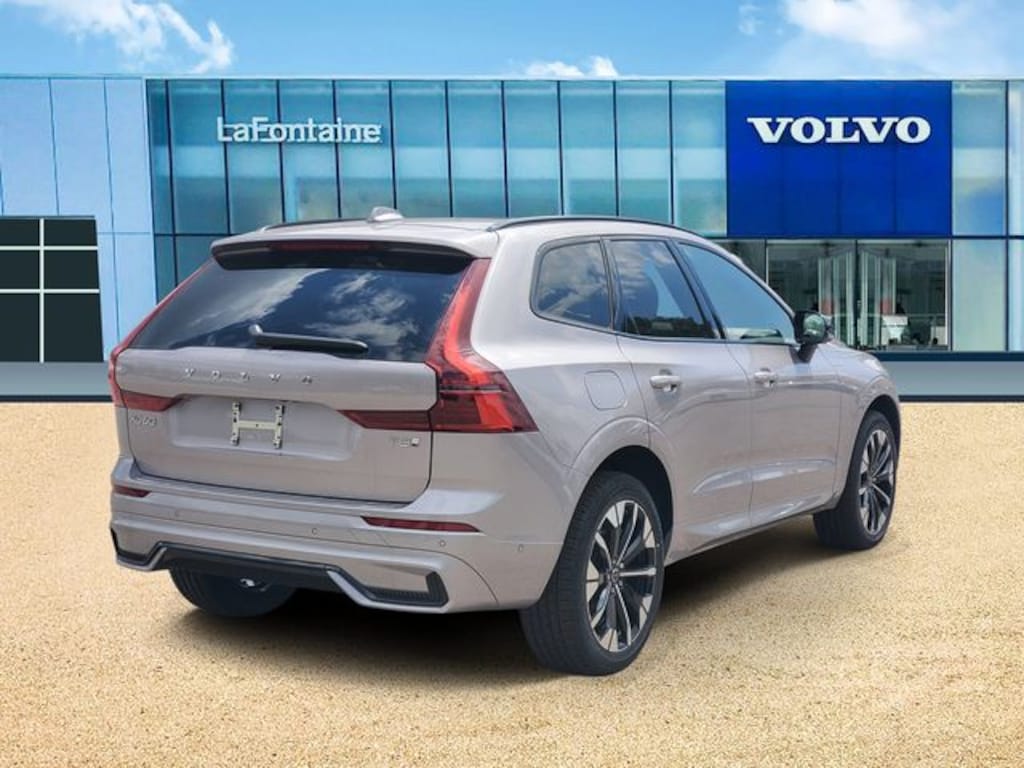 New 2026 Volvo XC60 plug-in hybrid T8 Plus SUV