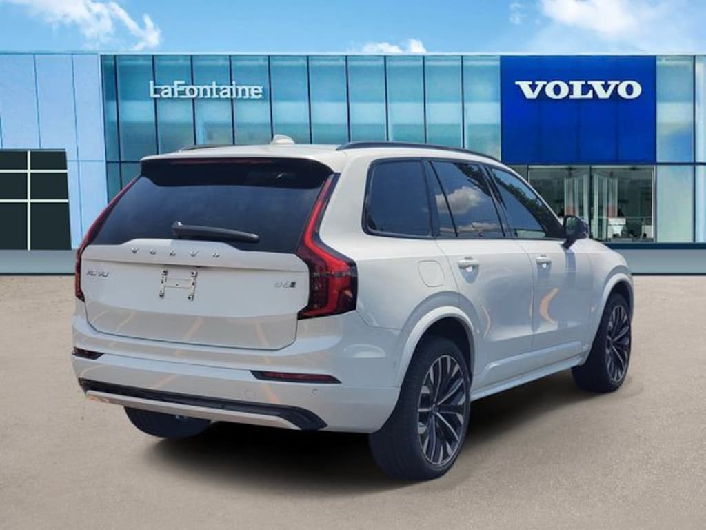 New 2026 Volvo XC90 B6 Ultra Dark Theme 7-Seater SUV