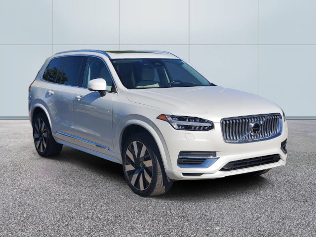 Certified 2024 Volvo XC90 Recharge Plug-In Hybrid T8 Plus Bright Theme 7 Passenger SUV