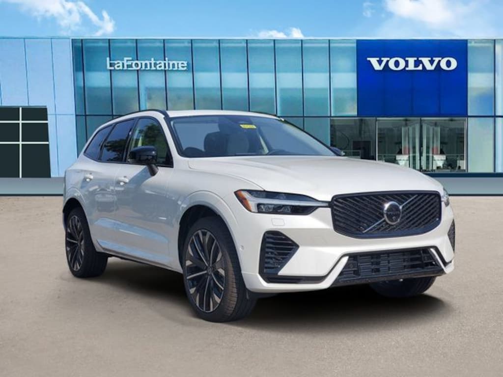 New 2026 Volvo XC60 plug-in hybrid T8 Ultra SUV
