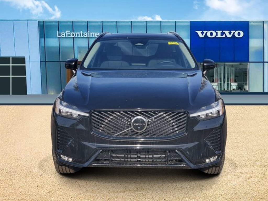 New 2026 Volvo XC60 B5 Plus SUV