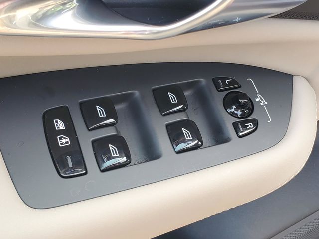 2026 Volvo XC90 Ultra - Photo 13